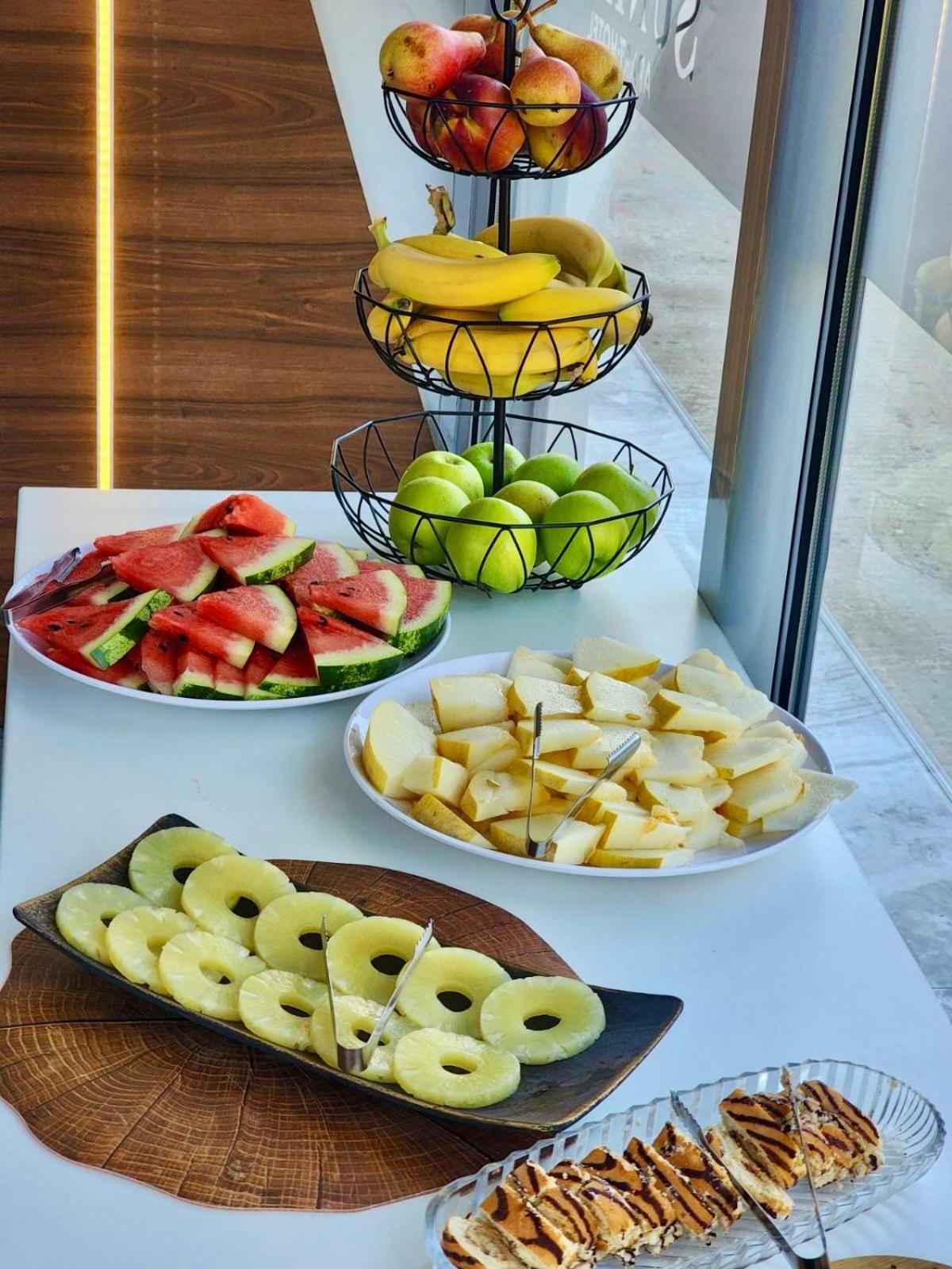 Sunrise Apart-Hotel Ulcinj Bagian luar foto