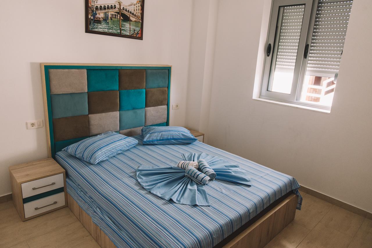 Sunrise Apart-Hotel Ulcinj Bagian luar foto